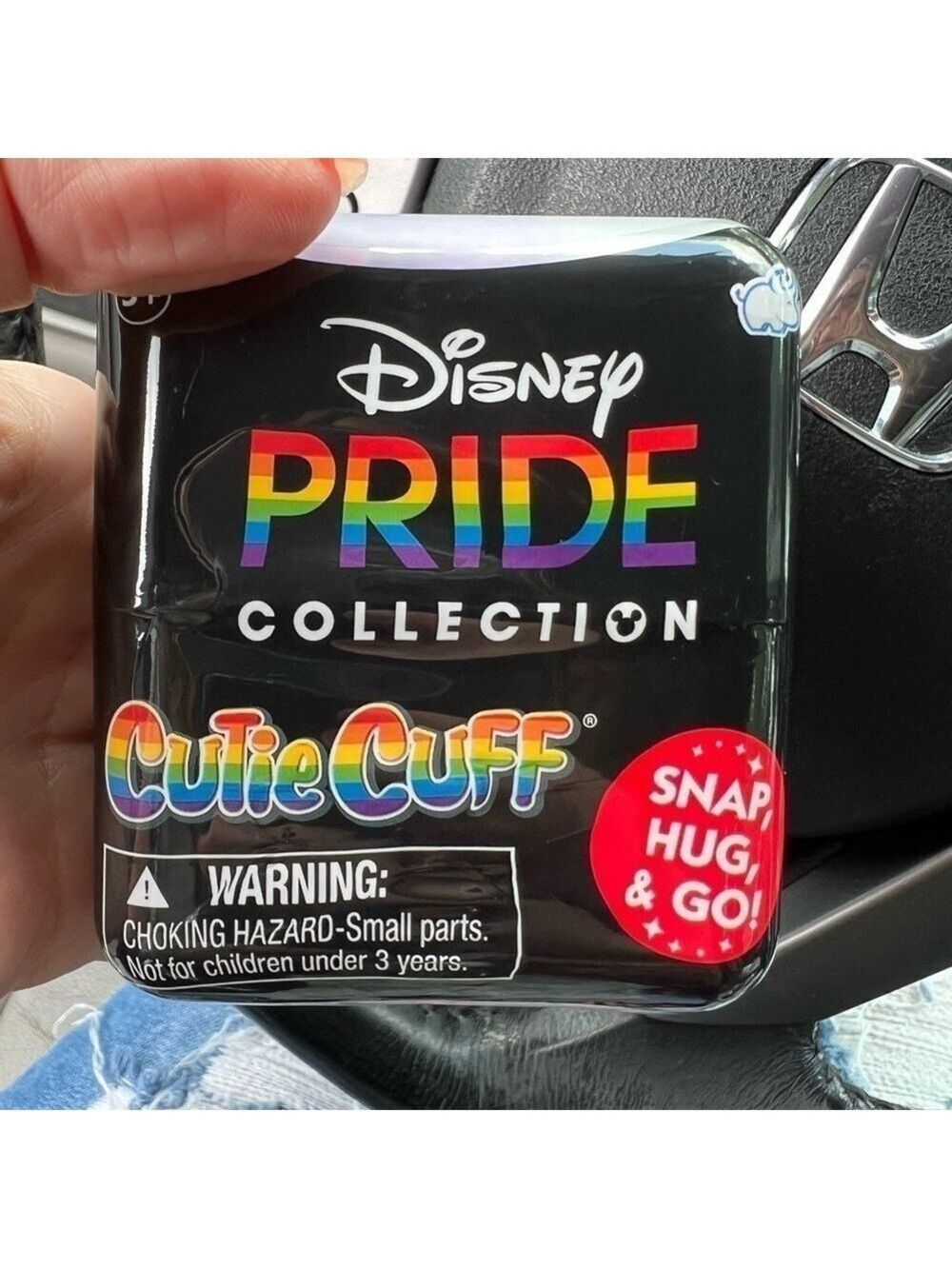 COPY - NWT Disney Pride Collection Cutie Cuff. Snap, Hug & Go. Minnie Mouse
